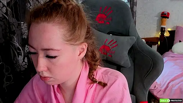 TinaBrook online show from February 11, 4:39 am