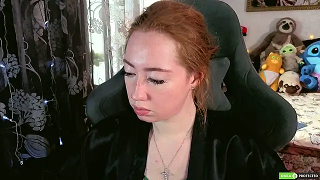 TinaBrook online show from April 10, 5:01 am