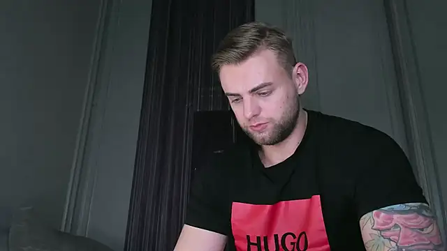 WayneWilson online show from December 17, 2:22 pm