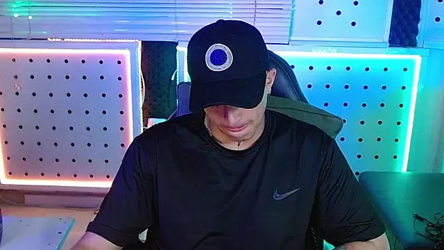 Darko0717 online show from February 10, 12:48 am