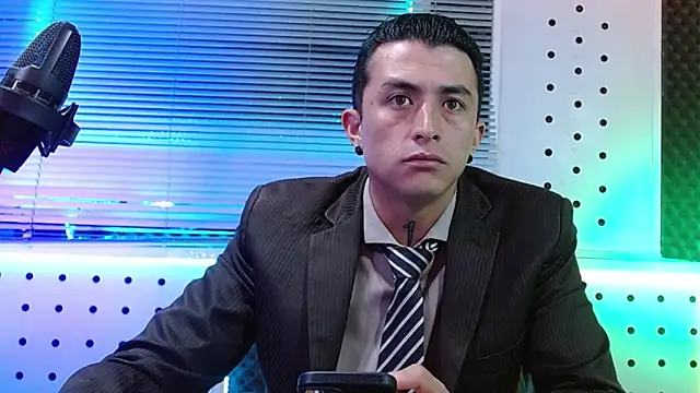 Darko0717 online show from March 31, 3:34 pm