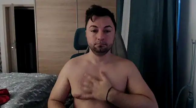 HankMalone online show from February 2, 5:21 am