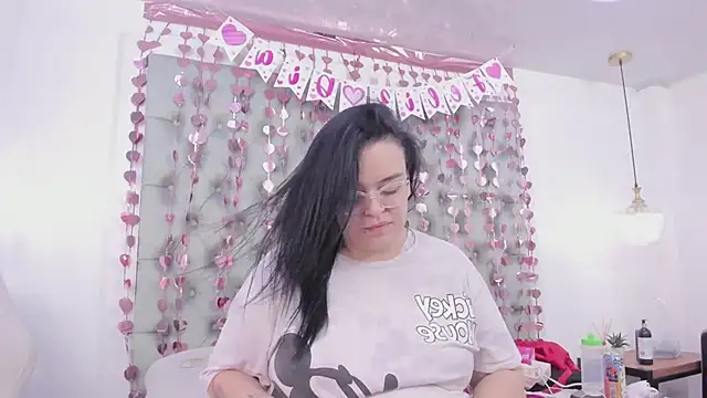 anette cooper online show from February 11, 4:17 am