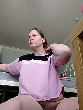 xxSexyBushLinnxx online show from March 6, 9:25 am