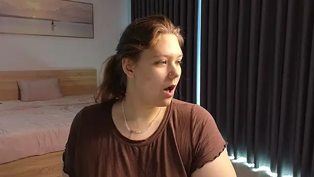 DjennaPalme online show from March 22, 7:01 am