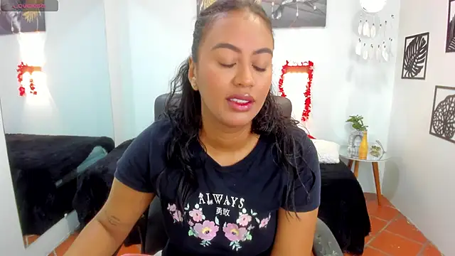 Snapshot of tracycum chatting on February 16, 11:49 am tracycum online show from February 16, 11:49 am