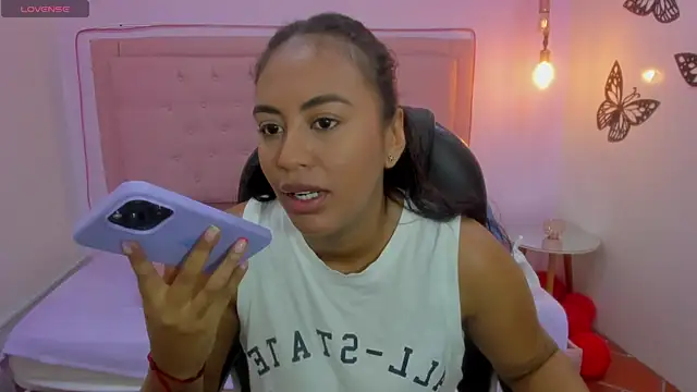 Snapshot of tracycum chatting on March 1, 3:49 pm tracycum online show from March 1, 3:49 pm