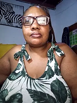 YELLOW BONE online show from April 3, 8:40 pm