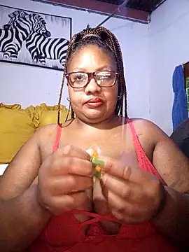 YELLOW BONE online show from April 16, 11:40 pm