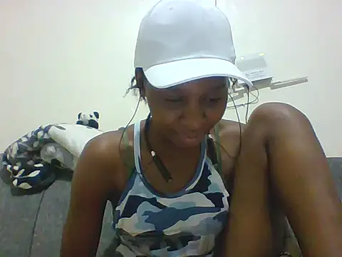 Snapshot of sabssexy chatting on July 5, 2:13 pm sabssexy online show from July 5, 2:13 pm
