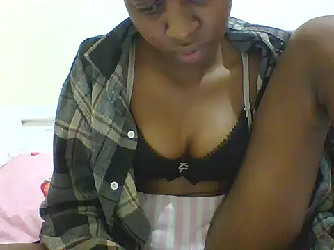 Snapshot of sabssexy chatting on July 15, 8:14 pm sabssexy online show from July 15, 8:14 pm