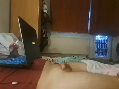 Snapshot of dilosan12345 chatting on March 7, 4:44 pm dilosan12345 online show from March 7, 4:44 pm