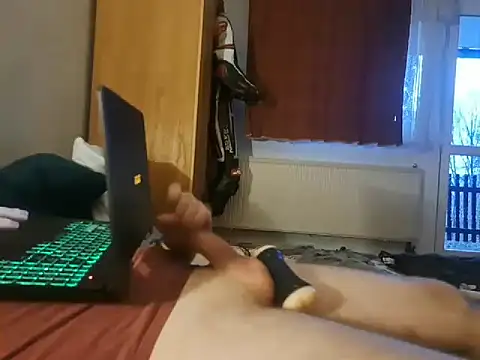 Snapshot of dilosan12345 chatting on March 22, 4:47 pm dilosan12345 online show from March 22, 4:47 pm