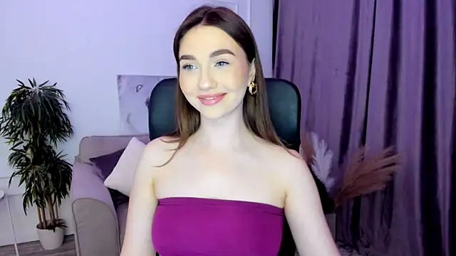 GracefulLook online show from February 12, 3:29 am