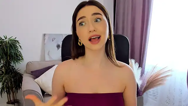 GracefulLook online show from February 12, 9:42 am