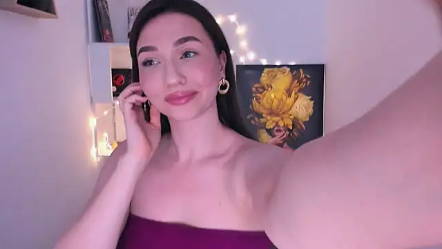 GracefulLook online show from February 18, 10:47 pm