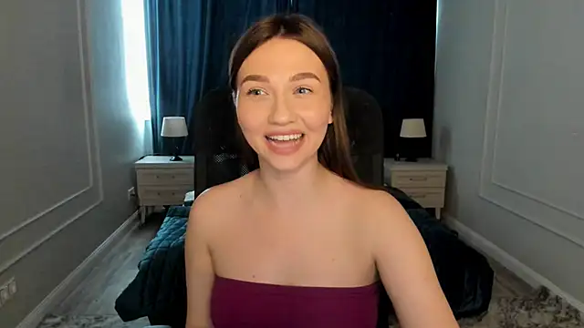 GracefulLook online show from February 22, 9:56 am