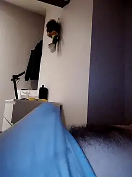 Snapshot of Alainsolo chatting on September 12, 10:54 pm Alainsolo online show from September 12, 10:54 pm