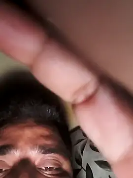 rajstrip12650 online show from April 4, 10:07 pm