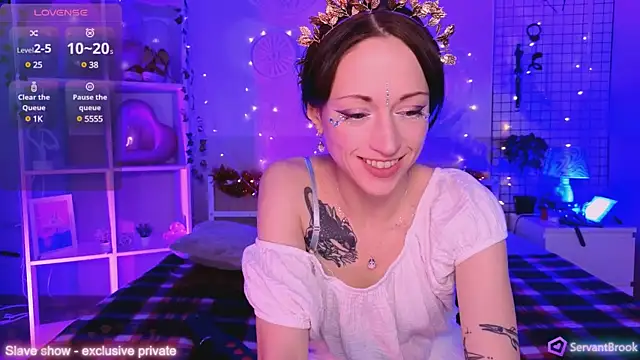 Snapshot of ServantBrook chatting on December 20, 4:53 am ServantBrook online show from December 20, 4:53 am