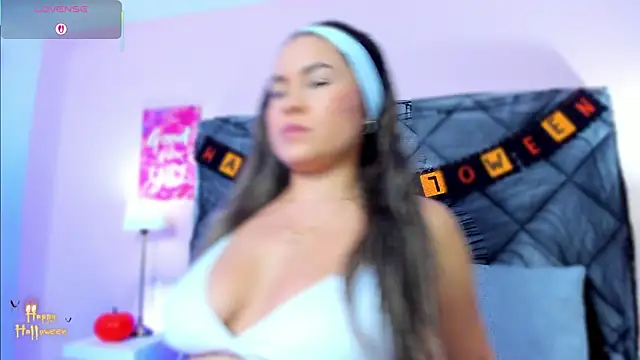 TaylorEvanss online show from October 8, 7:22 pm