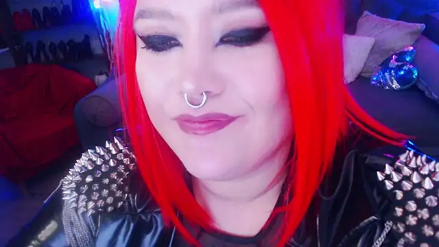 wickedxqueen online show from December 23, 8:11 am