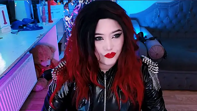 wickedxqueen online show from February 17, 4:31 am