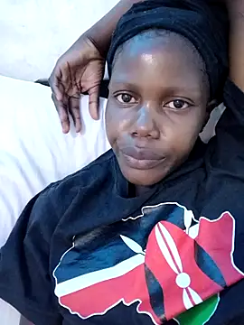 Snapshot of Slender-simple1 chatting on September 13, 5:57 pm Slender-simple1 online show from September 13, 5:57 pm