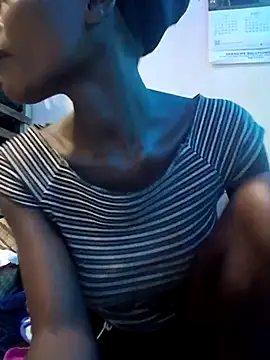 Snapshot of Slender-simple1 chatting on September 25, 3:49 pm Slender-simple1 online show from September 25, 3:49 pm