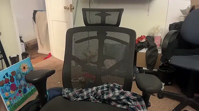 Snapshot of Fr4nk1eFFuxxx chatting on February 13, 4:43 am Fr4nk1eFFuxxx online show from February 13, 4:43 am