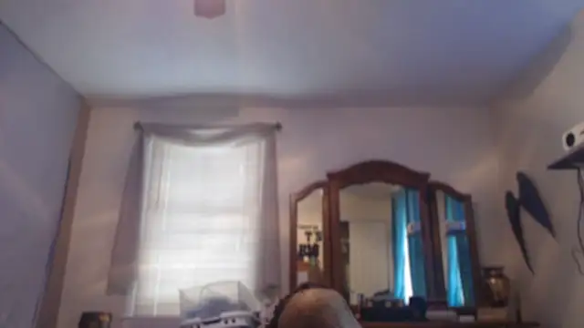 Snapshot of Fr4nk1eFFuxxx chatting on February 15, 6:01 pm Fr4nk1eFFuxxx online show from February 15, 6:01 pm