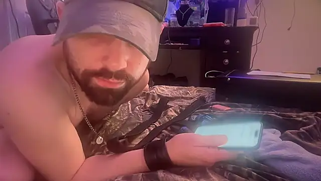 Snapshot of Fr4nk1eFFuxxx chatting on March 5, 4:02 pm Fr4nk1eFFuxxx online show from March 5, 4:02 pm