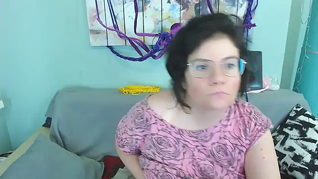 EverlyRays online show from December 24, 9:44 pm