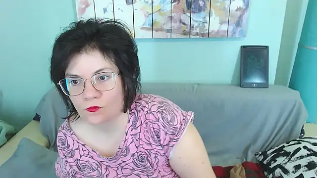 EverlyRays online show from December 29, 2:49 am