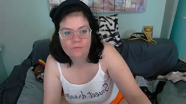 EverlyRays online show from September 21, 4:19 pm