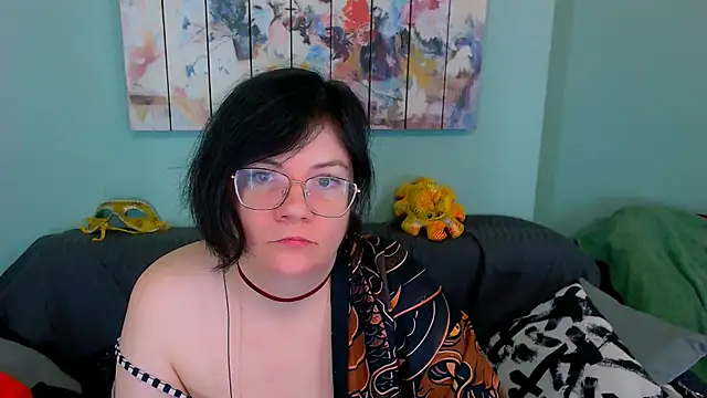 EverlyRays online show from April 7, 6:47 am