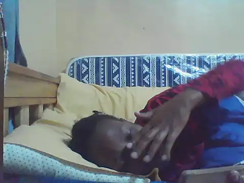 Snapshot of Smillie_prety chatting on April 25, 4:04 am Smillie prety online show from April 25, 4:04 am
