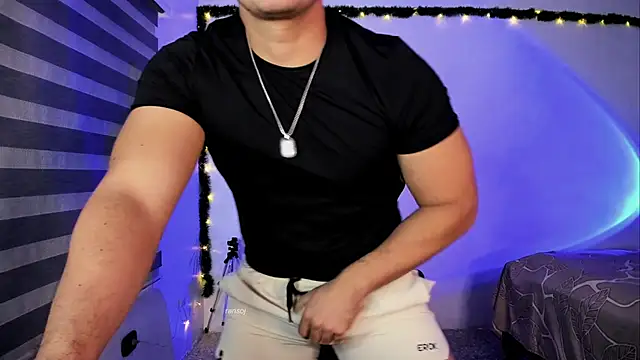 Snapshot of ransoj chatting on February 6, 11:30 pm ransoj online show from February 6, 11:30 pm