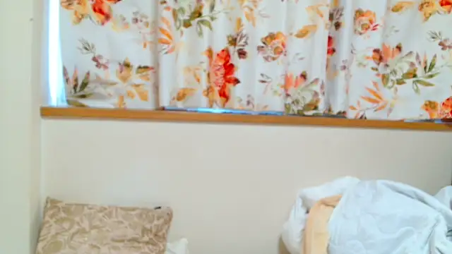 liliyRiSAcha-n online show from March 11, 7:47 am