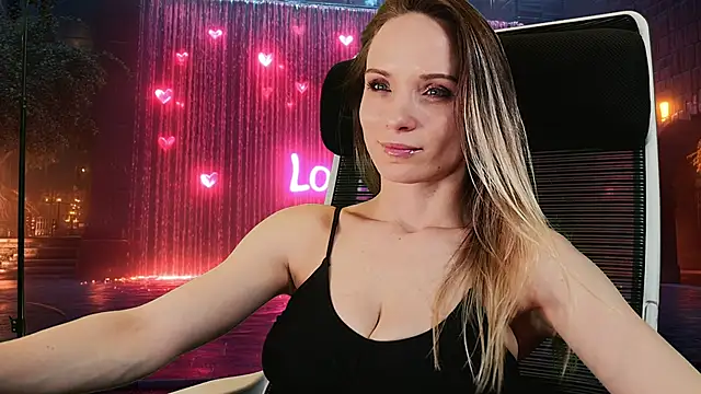 Snapshot of Louise-dance chatting on March 21, 11:12 pm Louise-dance online show from March 21, 11:12 pm