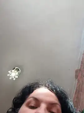 Snapshot of Taisia_W chatting on February 27, 10:59 am Taisia W online show from February 27, 10:59 am