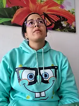 lady hot2xx online show from March 8, 7:09 pm