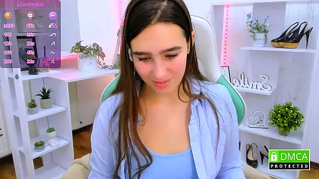  Eliizabeth  online show from February 3, 9:53 pm