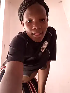 Snapshot of sweet_zara01 chatting on January 12, 2:41 pm sweet zara01 online show from January 12, 2:41 pm
