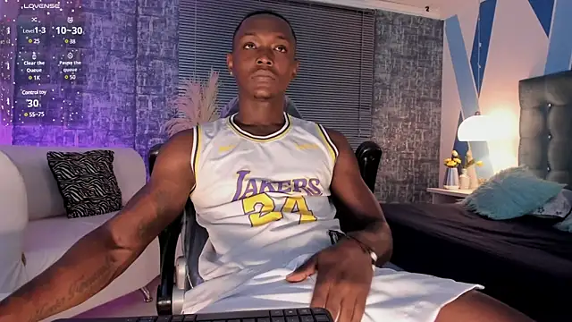 DannSmmith online show from December 31, 6:27 am