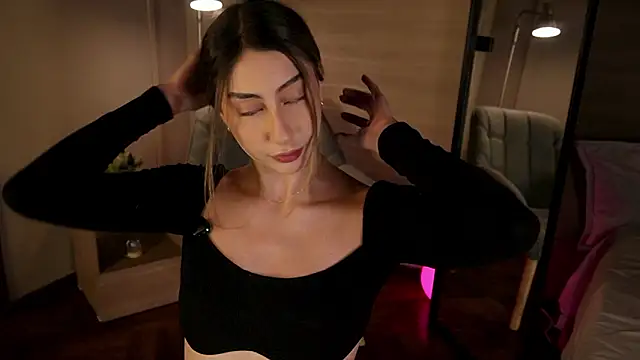 Snapshot of lua_ferch__ chatting on February 26, 1:10 pm lua ferch online show from February 26, 1:10 pm