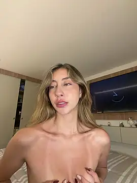 Snapshot of lua_ferch__ chatting on May 19, 1:56 am lua ferch online show from May 19, 1:56 am