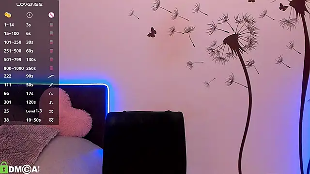 Snapshot of agent_polly chatting on February 13, 6:16 pm agent polly online show from February 13, 6:16 pm