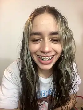 Natalia Suarez online show from November 5, 12:10 am