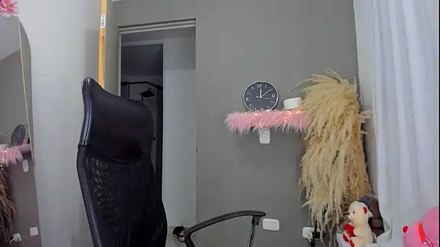 GarciaMilu online show from September 11, 2:33 am